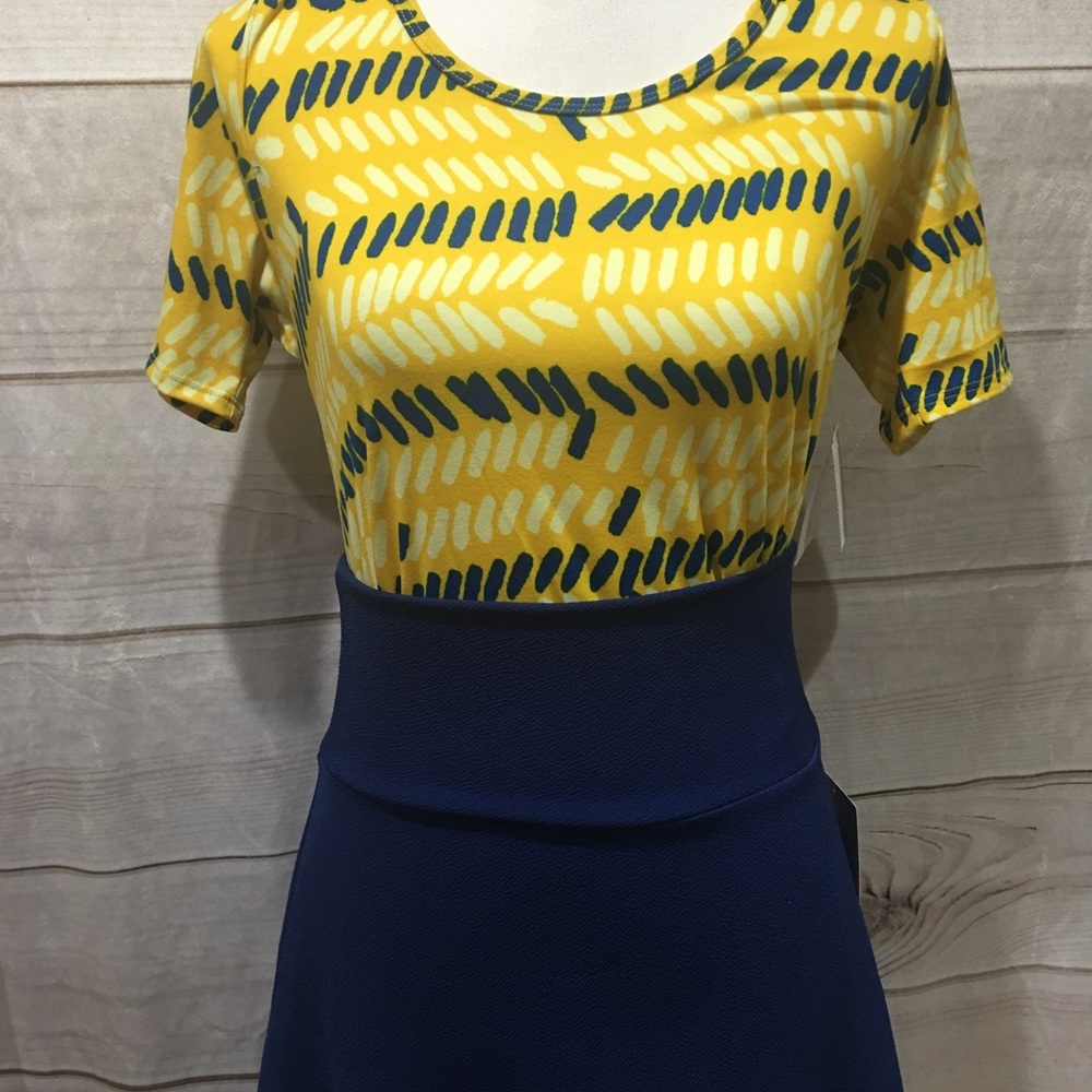 LuLaRoe - Picture 2 of 3
